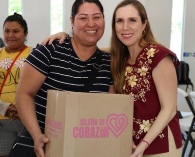 Atenea Gómez Ricalde transforma la vida de las mujeres con el programa "Isleña de Corazón"